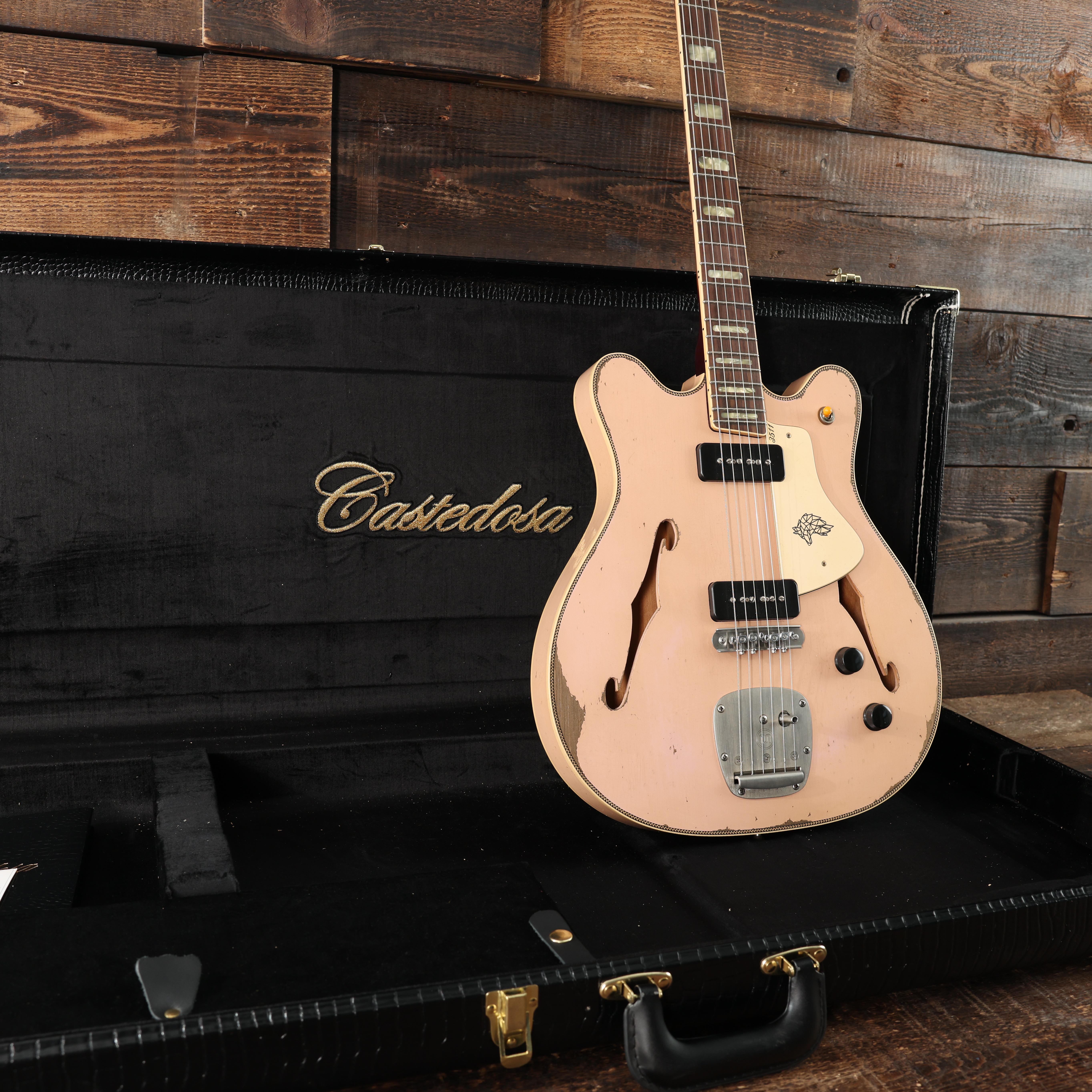Castedosa 3511 Lobo Semi-Hollow Electric Guitar in Dirty Shell